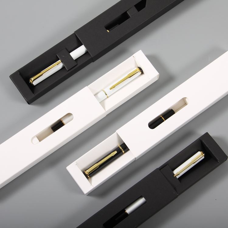 Металлическая ручка